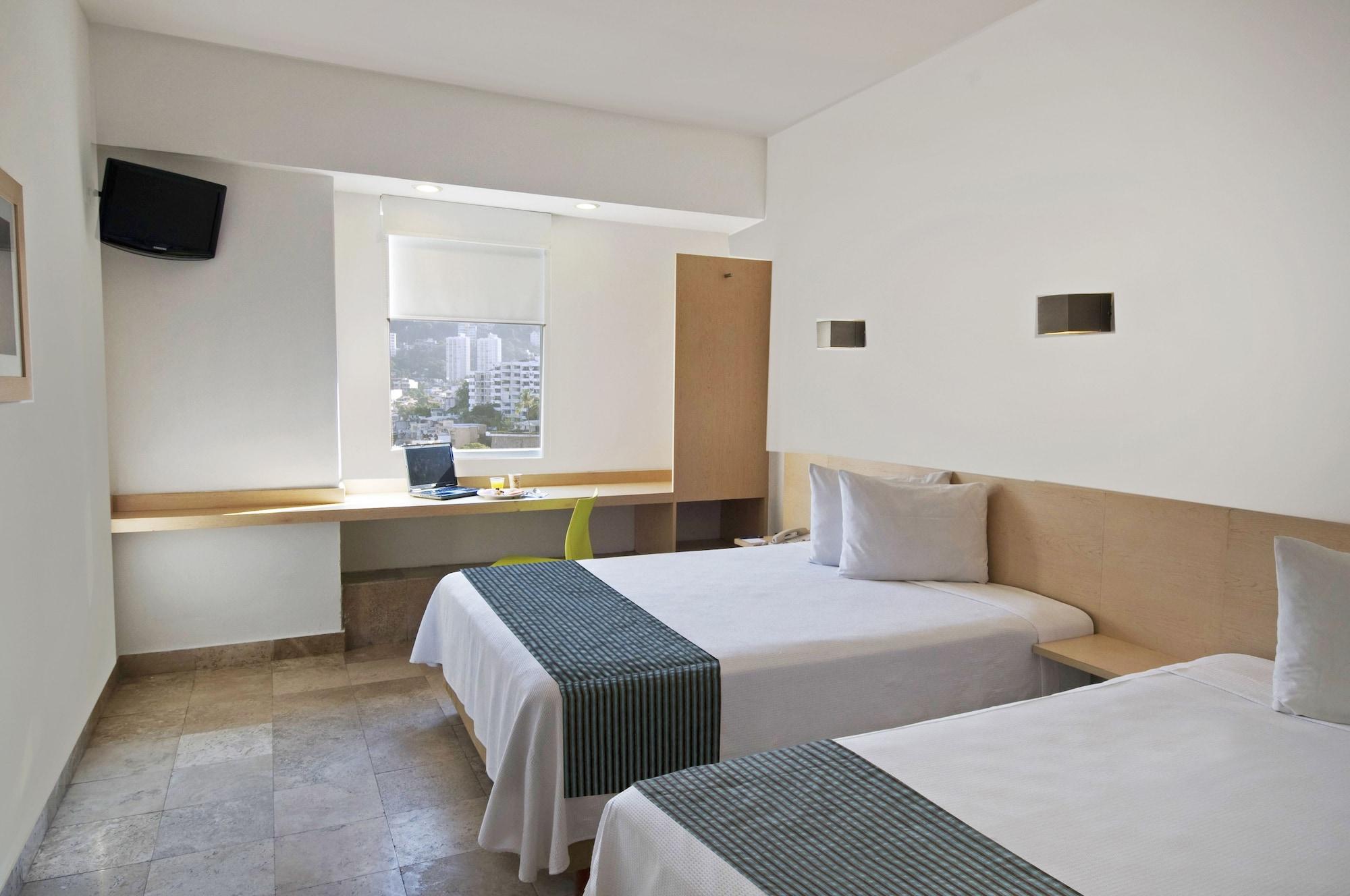 Hotel One Aguascalientes Sur Esterno foto