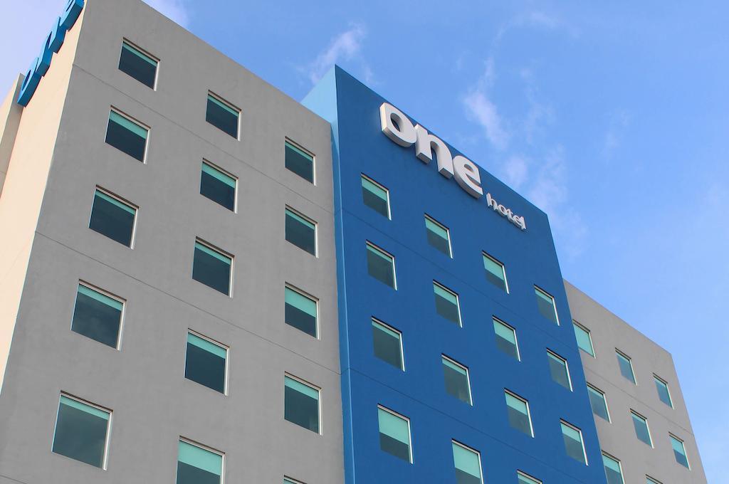 Hotel One Aguascalientes Sur Esterno foto
