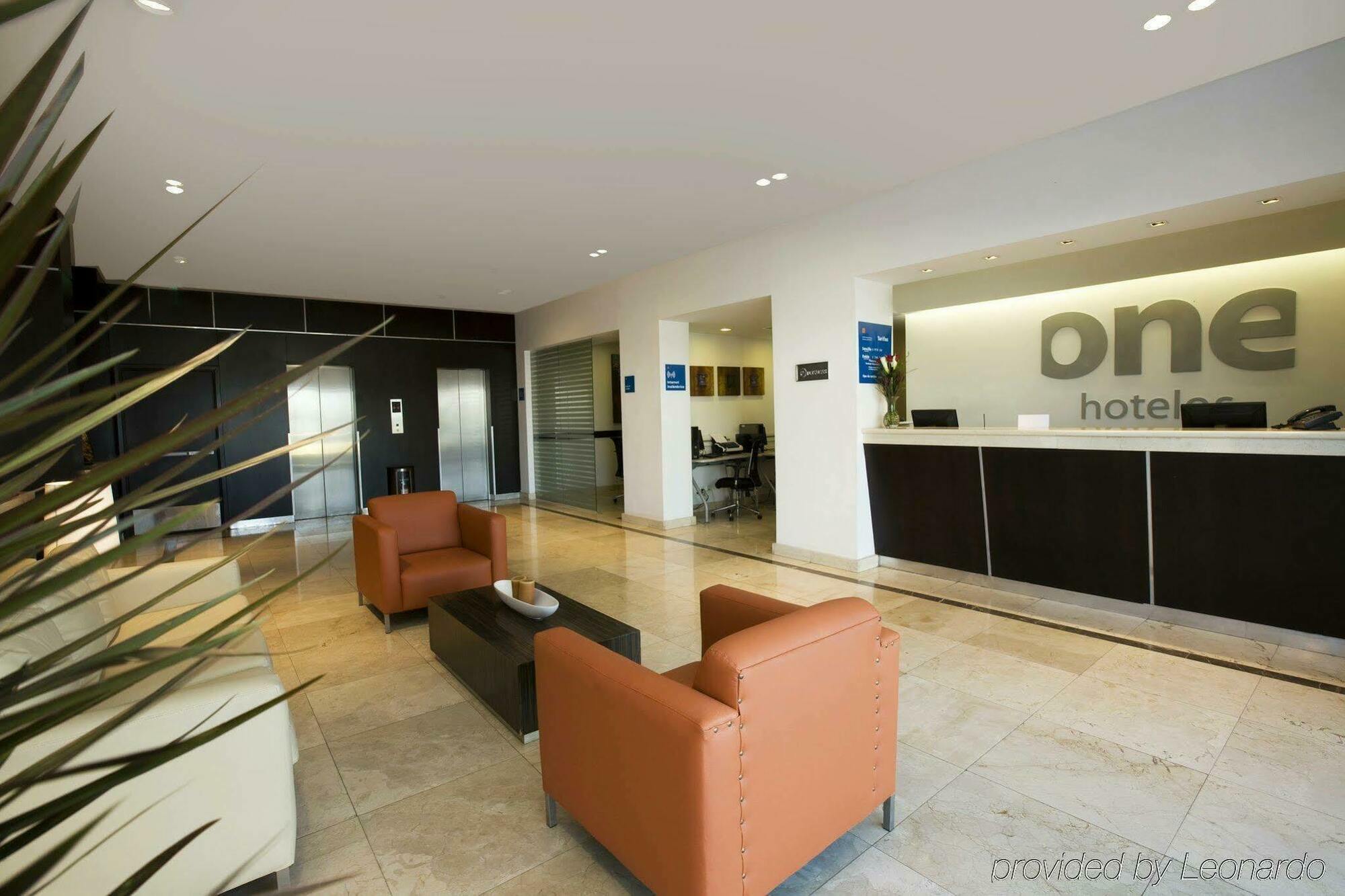 Hotel One Aguascalientes Sur Interno foto